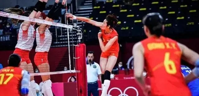 中国女排首秀迎战土耳其,你认为战果如何?