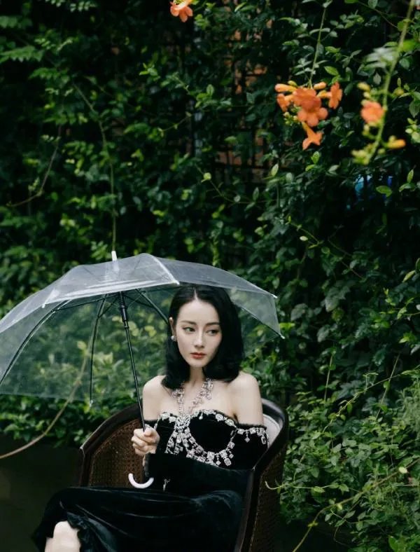杨幂希望自己的员工,都有甜甜的恋爱,她的旗下都有哪些艺人?