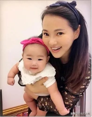 明星伊能静现在为什么备受争议?