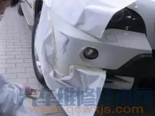 汽车保险杠的硬塑修复方法教程(图解)