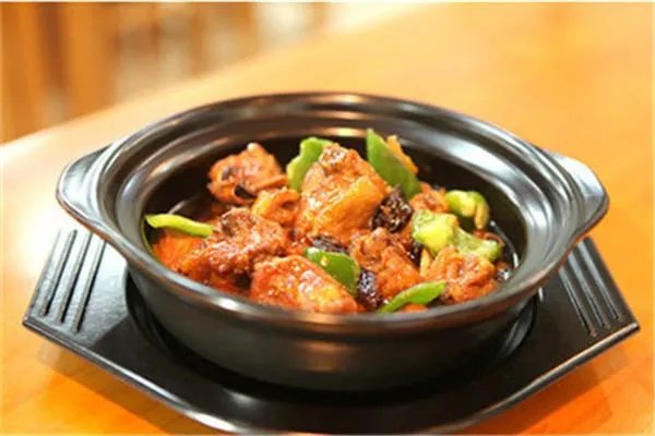 黄焖鸡米饭为什么开一家店倒闭一家?