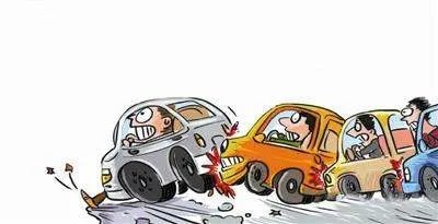 河北一女司机撞人后“用脚刹车”,她是怎么考过驾照的?