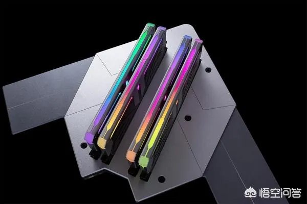 ZADAK是什么品牌?新发布的SPARK RGB DDR4内存怎么样?