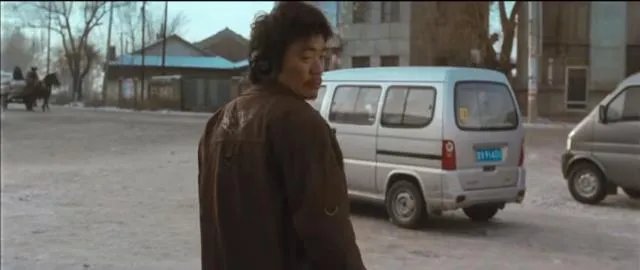 为什么王宝强的《Hello!树先生》如此极端,有的人奉为经典,有的人弃之如敝履?