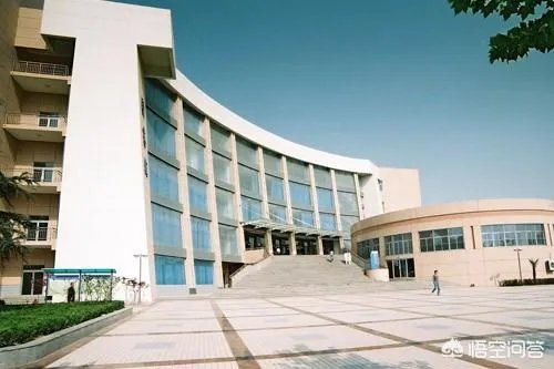 想找一个既有学历,又可以学到技术的学校太难了,求高手指点?