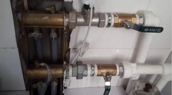 地暖怎么放气才正确  什么原因导致地暖不热