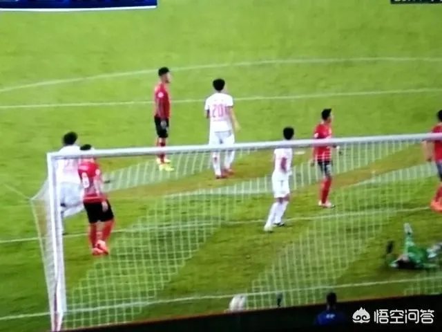 广州恒大5-3逆转济州联,亚冠小组出线前景如何?