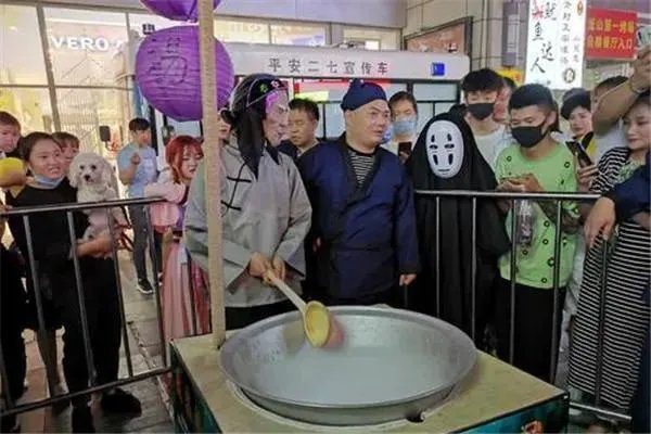 孟婆汤摊位散场后垃圾遍地,摆地摊如何注意环境卫生?