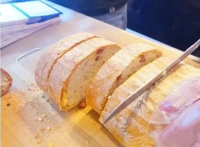 位于长沙市中心的五一广场,大家有哪些美食推荐?