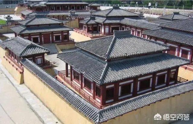 在济宁的开发区买新房好，还是老城区买二手房好？