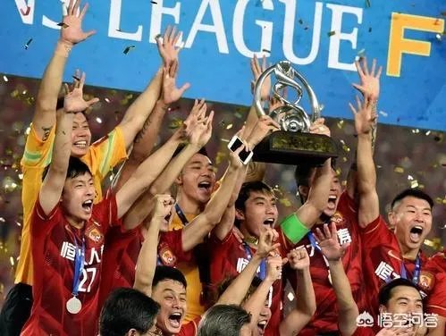 2014年,马云12亿买下恒大队50%的股权,如今他赚了多少钱?