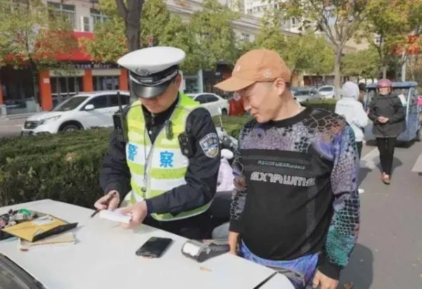 陕西一醉酒男子为躲查酒驾坠河溺亡,此事究竟是谁之过?