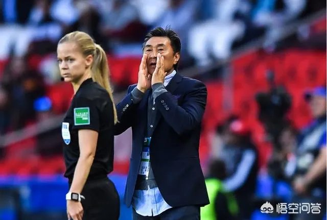 中国女足1:0战胜南非女足,你对这场比赛女足姑娘们的表现满意吗?