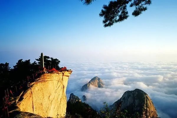自古华山一条道，华山栈道到底是什么人所修的？