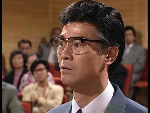 你觉得哪部港剧可以封为神作?为什么?