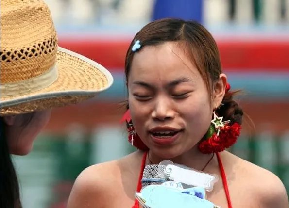 曾说“死在美国也不回去”的凤姐,如今在美国怎样了?