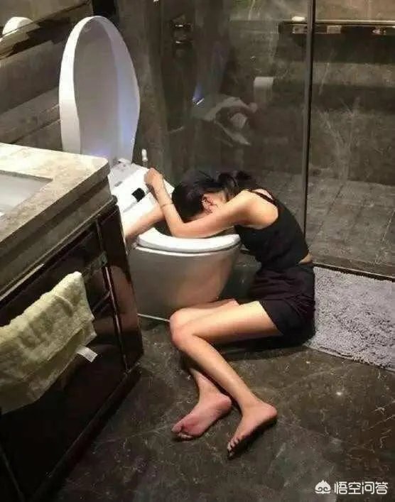 参加同学聚会遇到的搞笑事有哪些?