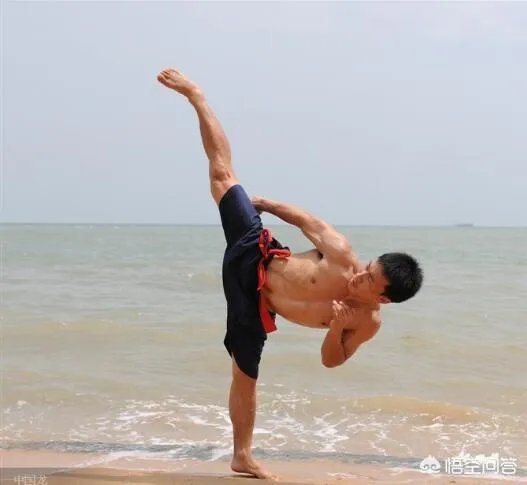职业泰拳一年,为什么我的力量还是非常小?