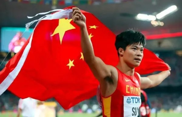 关于当选感动中国人物一事,苏炳添是如何回应的?