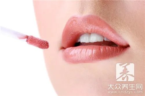 唇部去角质用什么好,这四种方法你用过吗