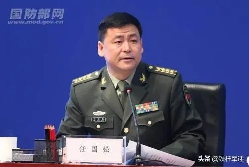 山东舰最新海上训练,看到歼-15上舰,还有多久形成战斗力?