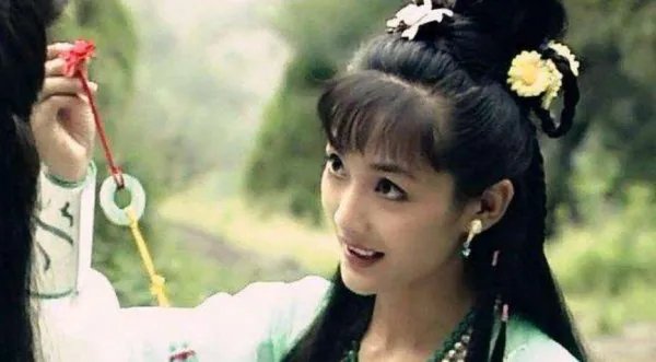 曾独自抗癌9年的李婷去世,她当初患癌为何不告诉家人?
