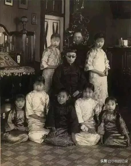 溥仪有多少个妹妹?为什么她们称“格格”却不称“公主”?