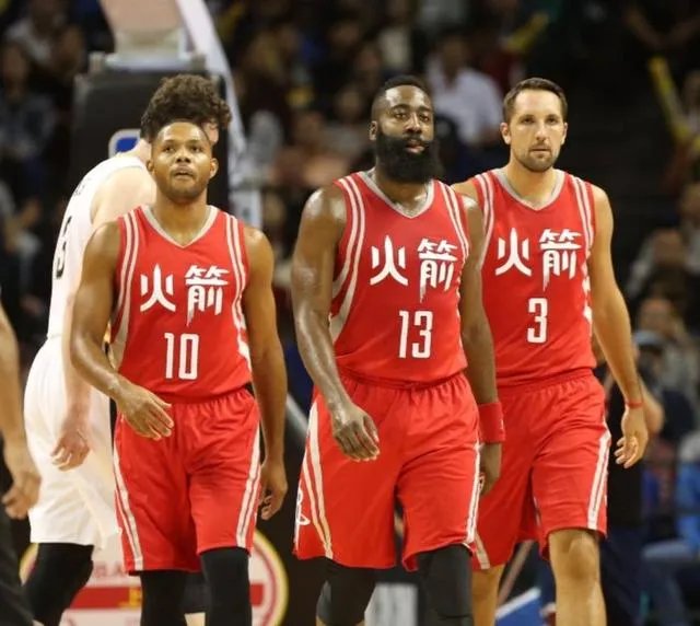 如何看待哈登关键时刻连得12分,火箭逆转鹈鹕取10连胜?