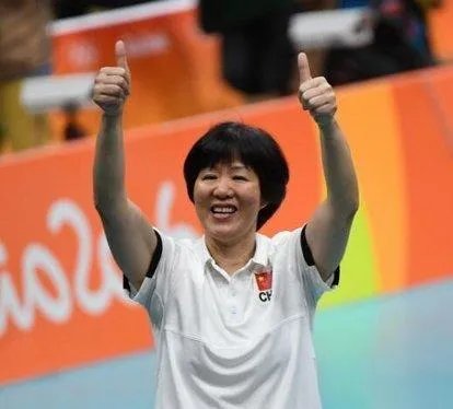东京奥运会女排测试赛取消,中国女排是否可以先暂时结束封闭式集训?你怎么看?
