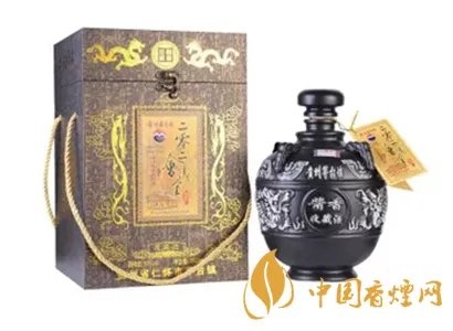 小型制作白酒的设备多少钱 100斤的白酒酿酒设备多少钱一套