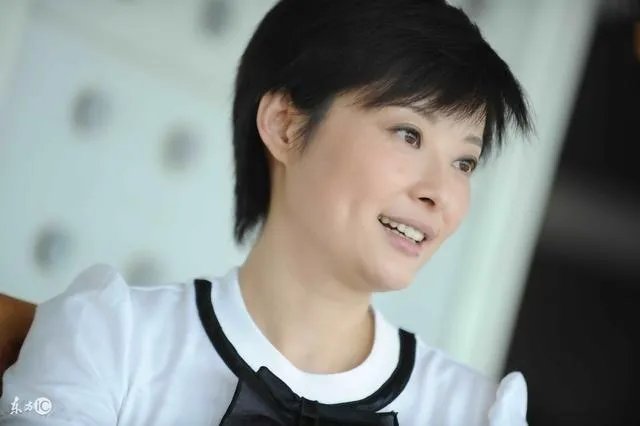 如何看待袁立手撕浙江卫视《演员的诞生》节目一事?