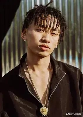 如何评价《歌手·当打之年》,袁娅维和马思唯合作歌曲《2020 so crazy》?