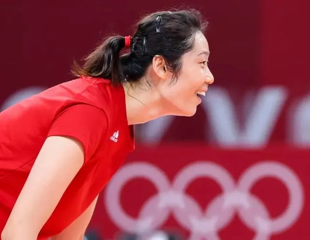 中国女排首秀迎战土耳其,你认为战果如何?