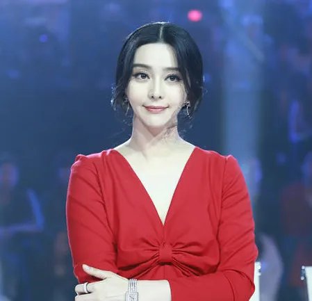《出彩中国人》2017的评委范冰冰怎么评价自己？