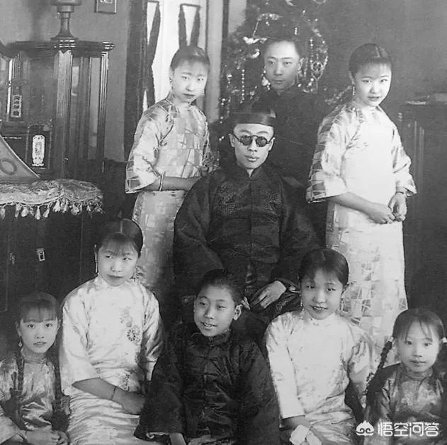 溥仪有多少个妹妹?为什么她们称“格格”却不称“公主”?