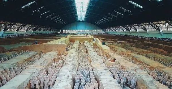 当初靠盗墓发家致富的曹操陪葬了什么东西呢？