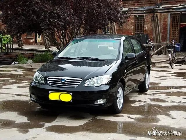 想入手一辆1万左右的二手车，大家有什么推荐吗？
