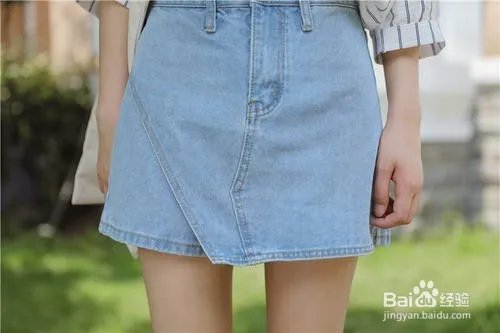 2019年流行什么款式的女士短裤?