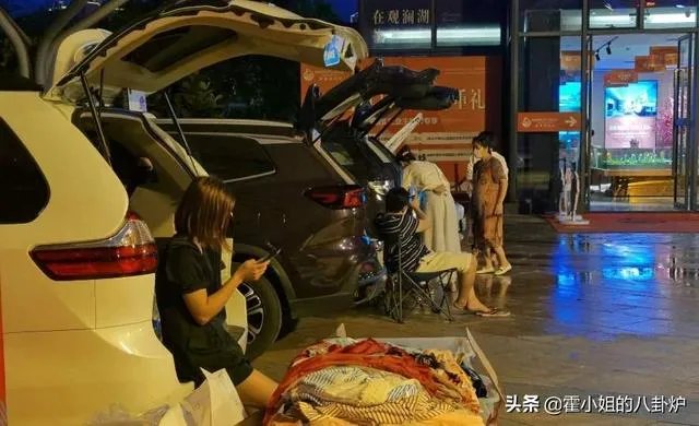 全民摆摊的弊端是什么？