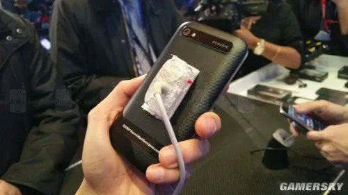 黑莓Classic真机多图赏 还是原来的味道