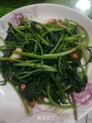 清炒地瓜叶