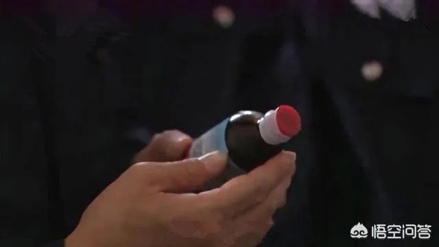吉安:熊孩子买农药毒死千斤小龙虾,因放假在家太闲无事可做, 你怎么看?