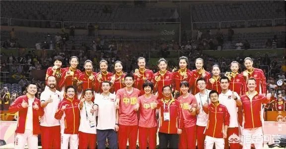 身高1米92的前女排队长惠若琪公布恋情,男友身高1米86,你怎么看?