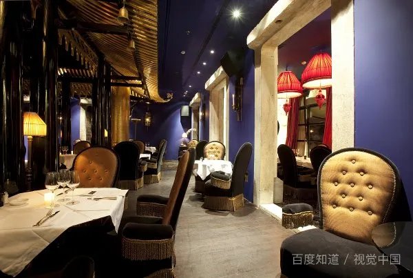 网红饭店取号近2万桌，这些饭店有哪些吸引人的地方？