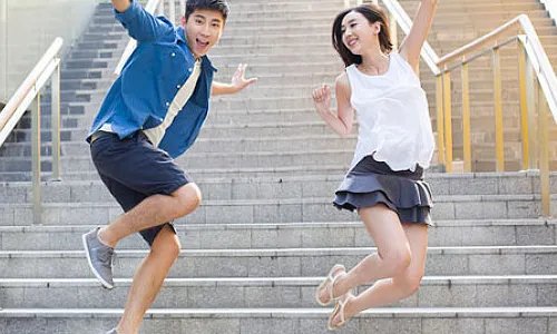 女生说友达以上恋人未满是什么意思?