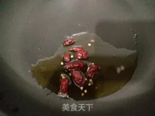 酸汤肥羊煲