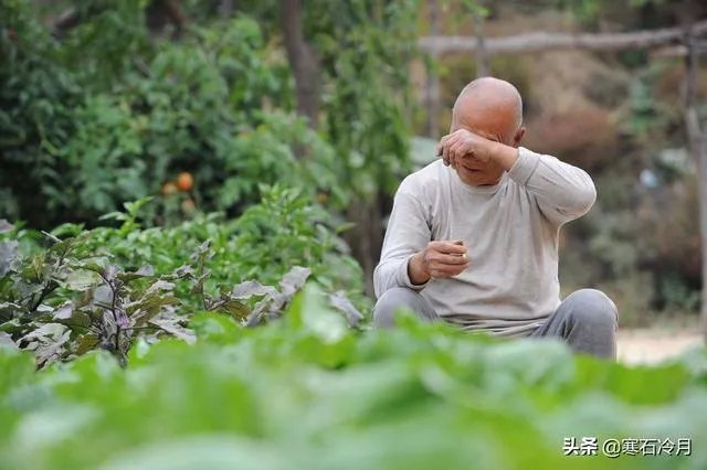 大家如何看待福州一对母女饿死家中这件事呢?