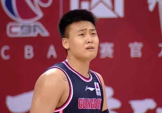 CBA给郭艾伦开出巨额罚单,该金额是根据什么判定的?