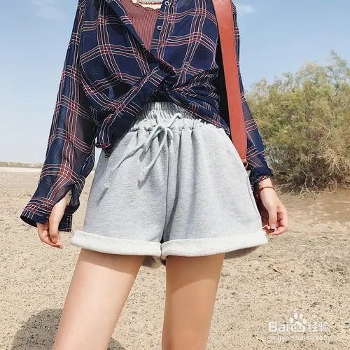 2019年流行什么款式的女士短裤?