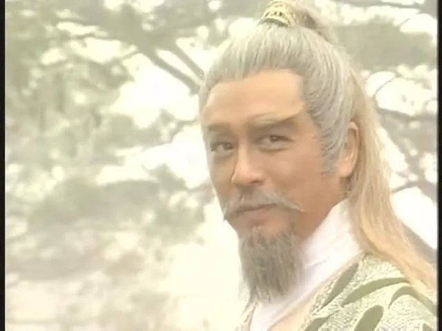 你觉得哪部港剧可以封为神作?为什么?